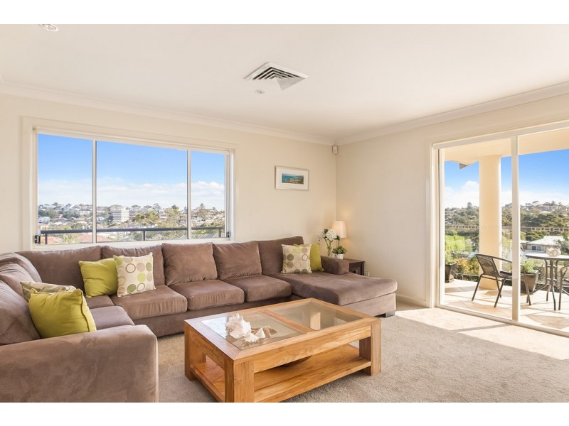 9 Foam Street, Freshwater NSW 2096