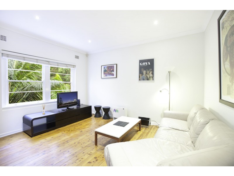 2/15A EUSTACE STREEt, Manly NSW 2095