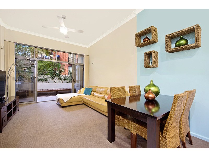 2/228 Condamine Street, Manly Vale NSW 2093