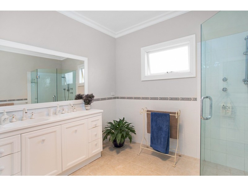 24 Dalley Street, Queenscliff NSW 2096