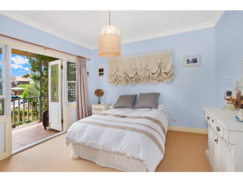 24 Dalley Street, Queenscliff NSW 2096