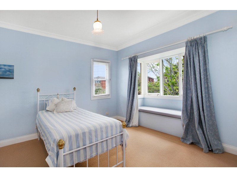 24 Dalley Street, Queenscliff NSW 2096