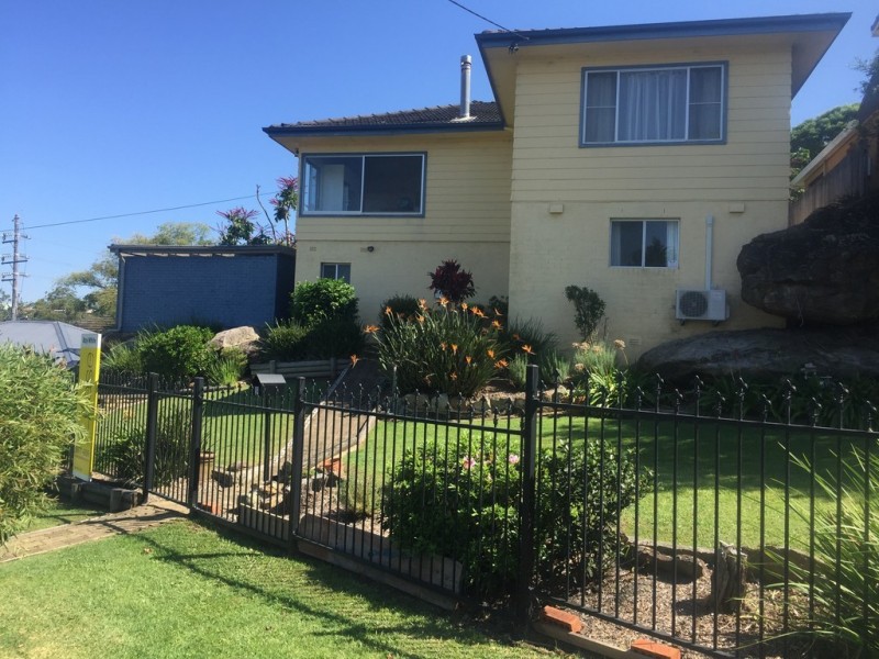 2 Highview Avenue, Manly Vale NSW 2093