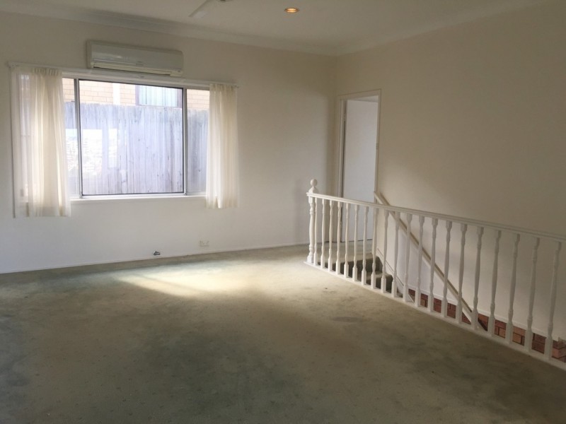 2 Highview Avenue, Manly Vale NSW 2093