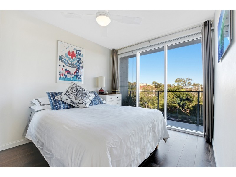 17/127 QUEENSCLIFF ROAD, Queenscliff NSW 2096