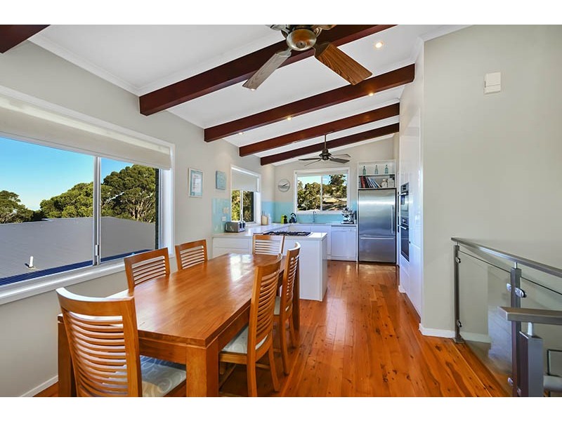 27 Tobruk Avenue, Allambie Heights NSW 2100