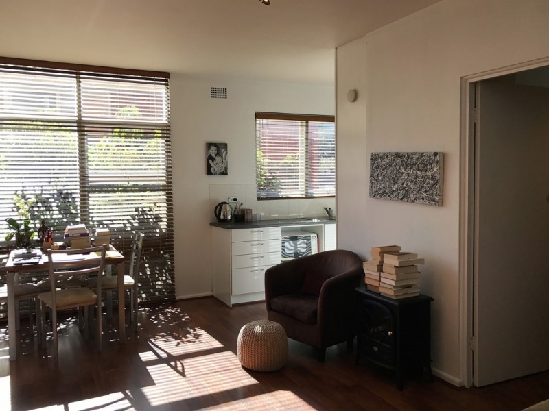 2/4 HARLAND ROAD, Fairlight NSW 2094