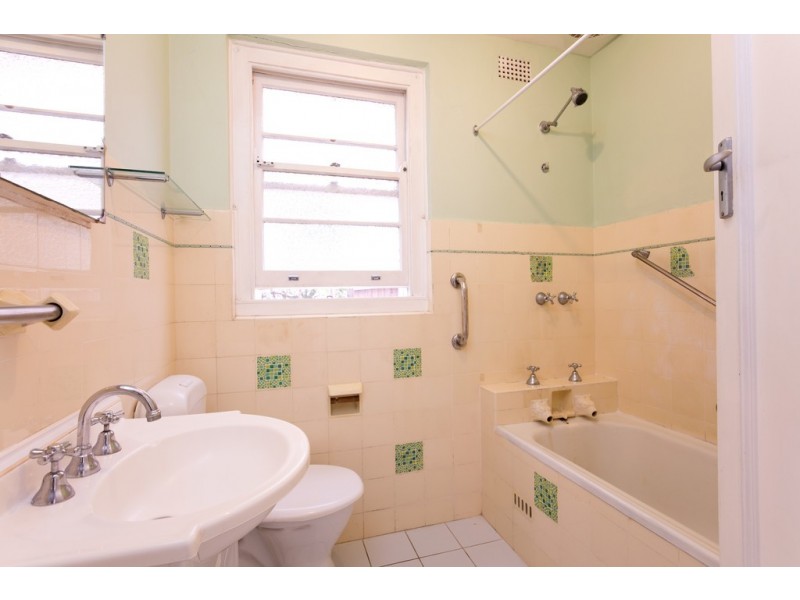 2/1A Fairlight Street, Manly NSW 2095