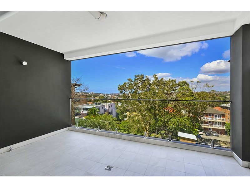 1/62 CROWN ROAD, Queenscliff NSW 2096