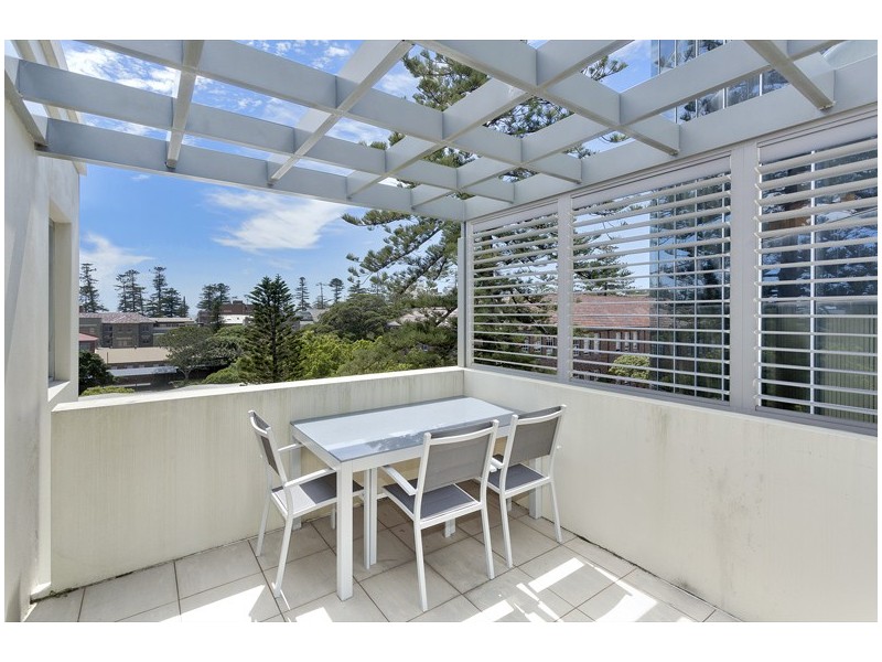 42/10 DARLEY ROAD, Manly NSW 2095