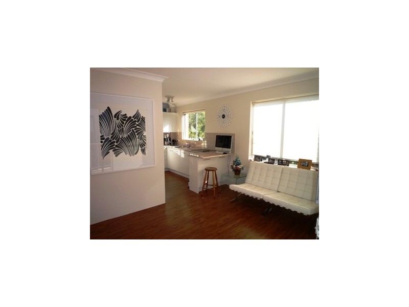 1/111 PACIFIC PARADE, Dee Why NSW 2099