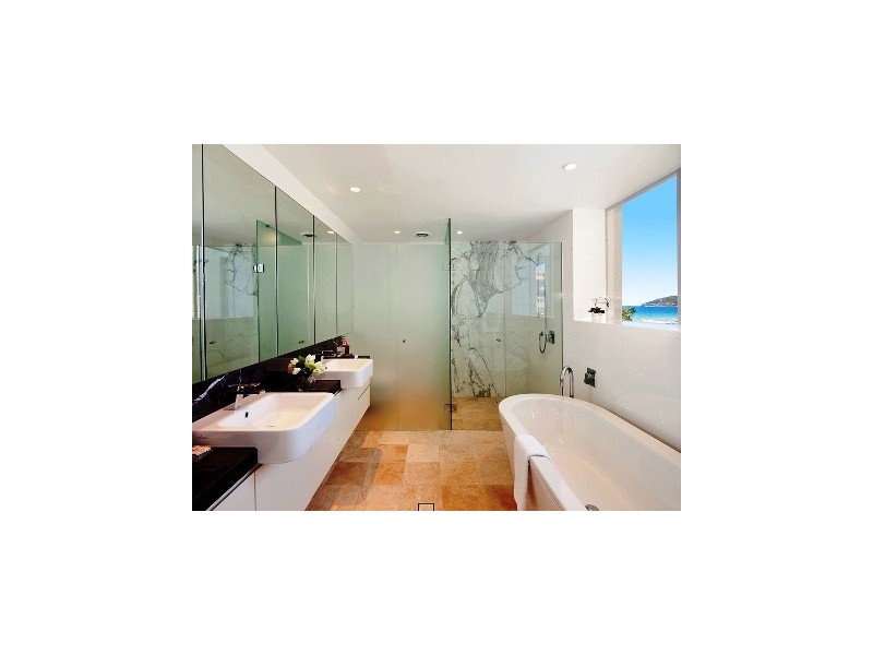 8/133-137 NORTH STEYNE, Manly NSW 2095