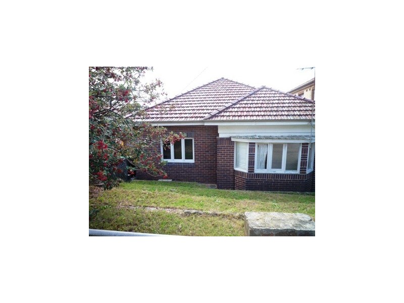 24 JAMIESON AVENUE, Fairlight NSW 2094