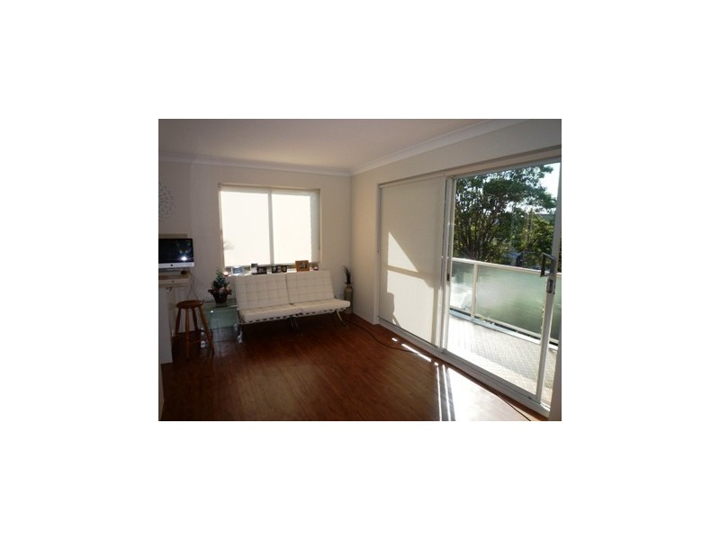 1/111 PACIFIC PARADE, Dee Why NSW 2099