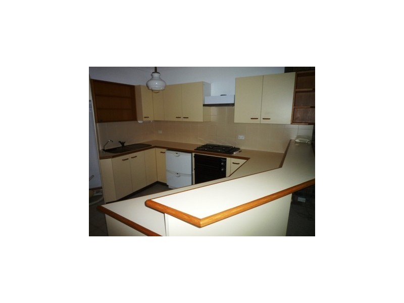 2/12 FAIRLIGHT CRESCENT, Fairlight NSW 2094