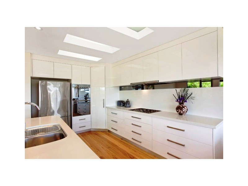 7 CAREFREE ROAD, North Narrabeen NSW 2101