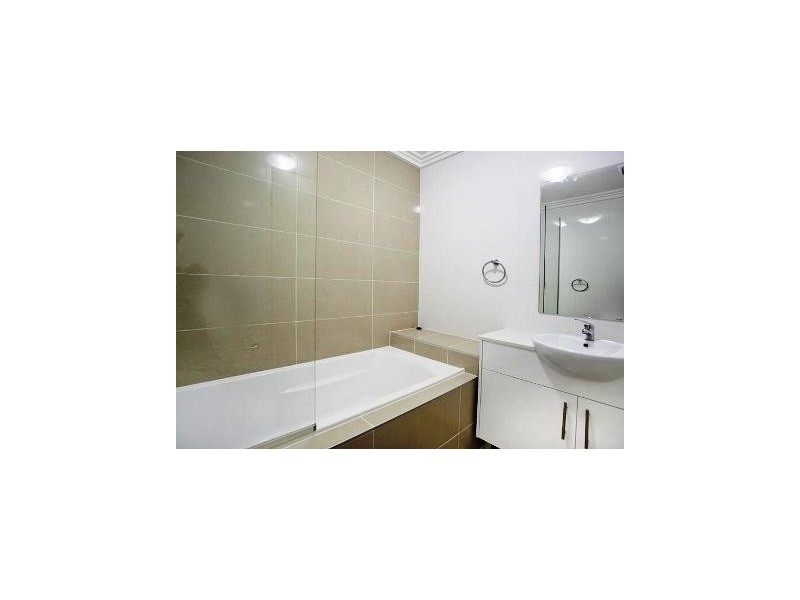 17/2-6 THE CRESCENT, Dee Why NSW 2099