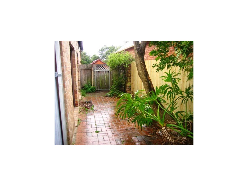 31 BALGOWLAH ROAD, Fairlight NSW 2094