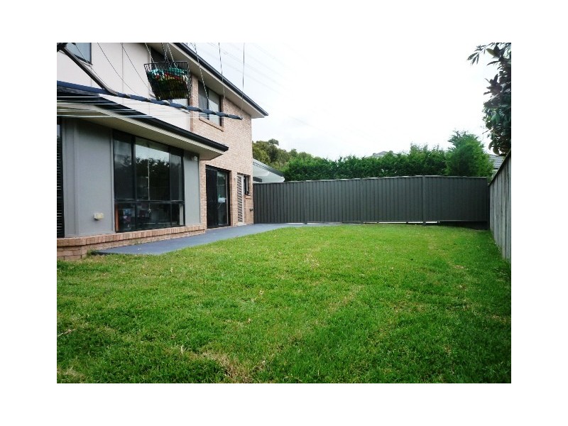 7 PARAMOUNT CLOSE, Belrose NSW 2085