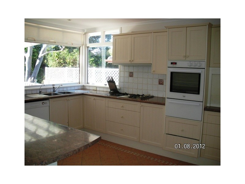 87 BRIGHTON STREET, Curl Curl NSW 2096