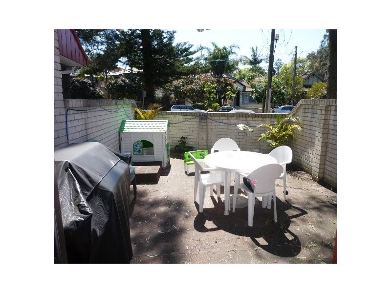 2/25 PACIFIC STREET, Manly NSW 2095