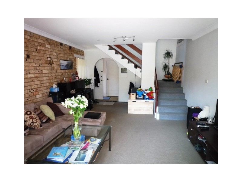 2/25 PACIFIC STREET, Manly NSW 2095