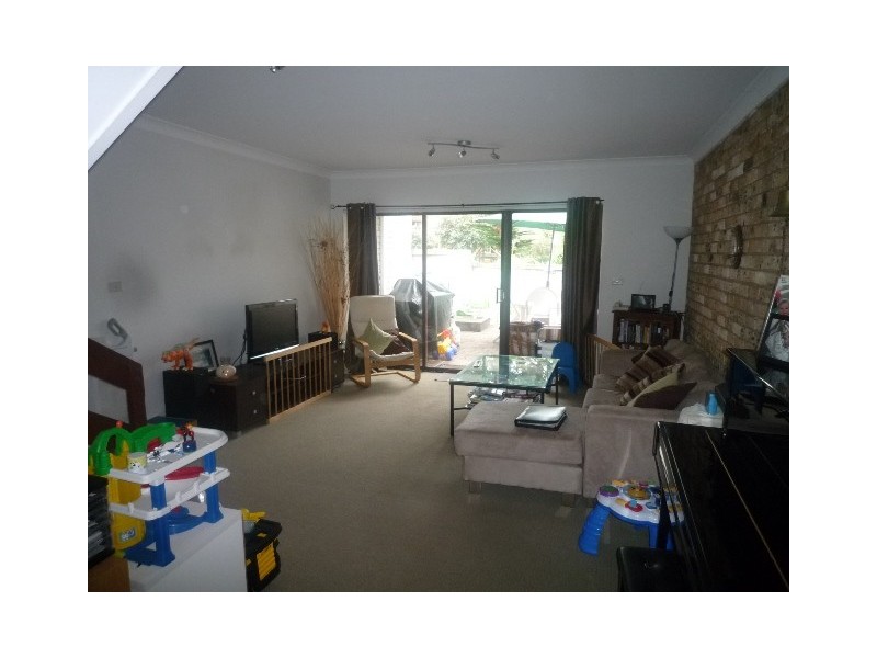 2/25 PACIFIC STREET, Manly NSW 2095