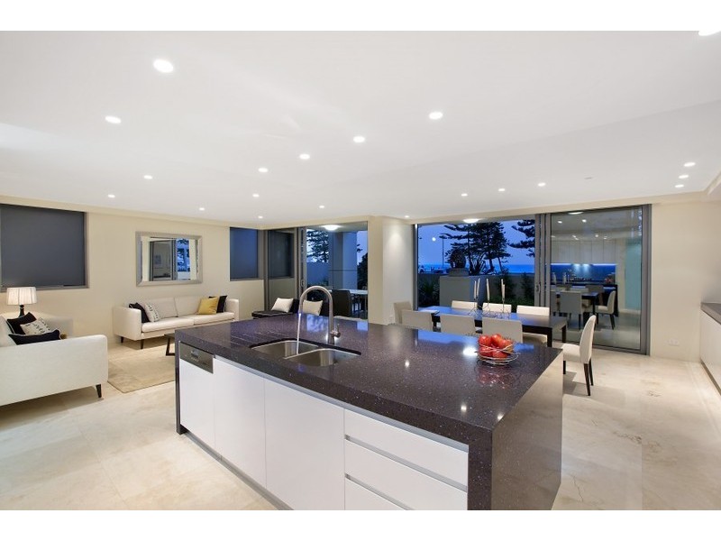 1/111 NORTH STEYNE, Manly NSW 2095