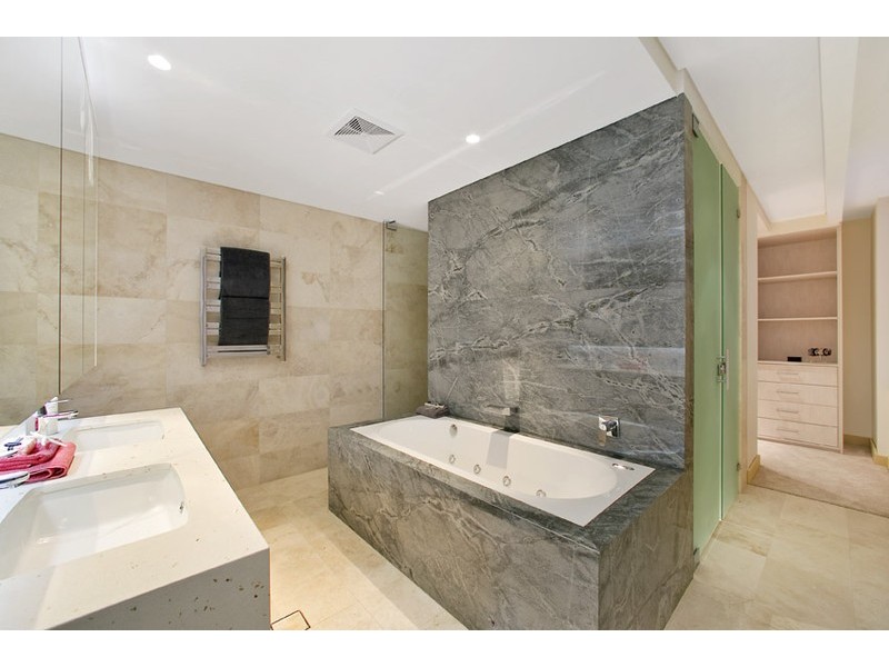 1/111 NORTH STEYNE, Manly NSW 2095