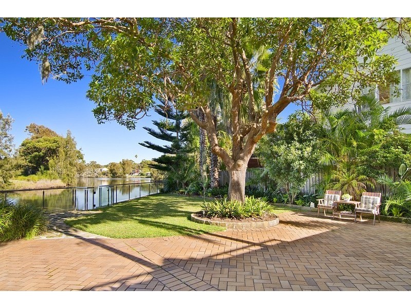 353 PITTWATER ROAD, North Manly NSW 2100