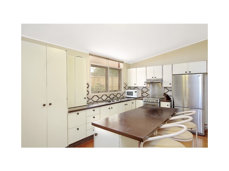 11 Rounce Avenue, Forestville NSW 2087