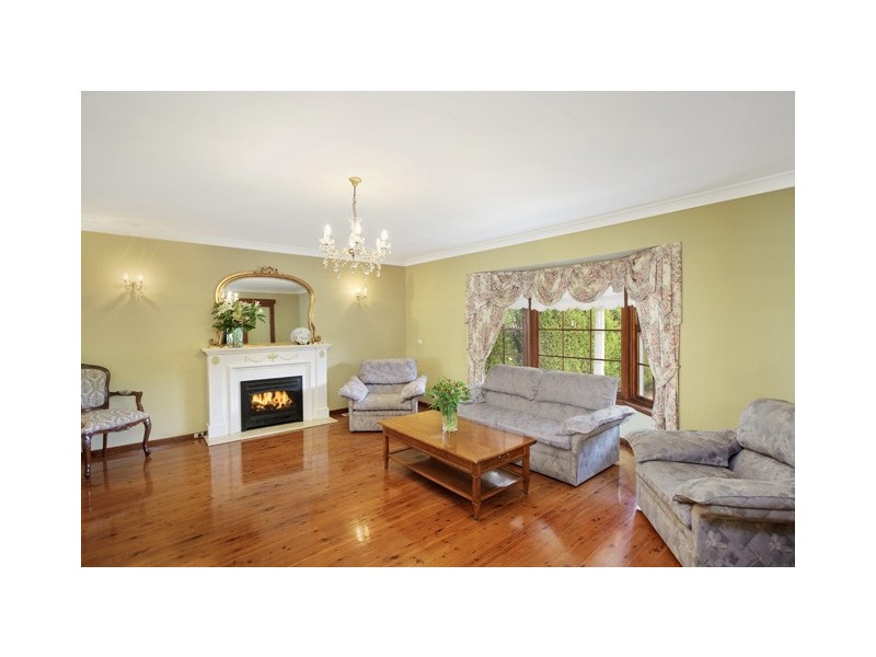 4 Tudor Close, Belrose NSW 2085