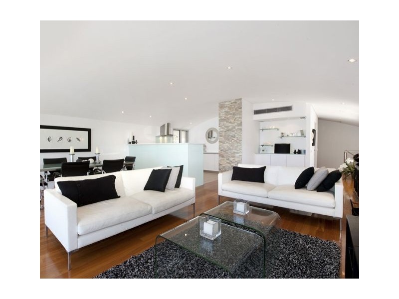 9/110  North Steyne, Manly NSW 2095