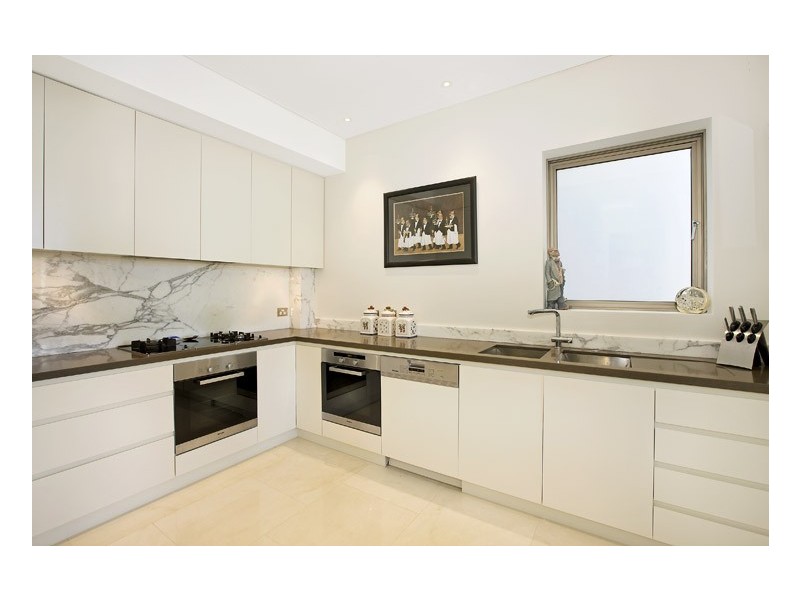 2/95  Lauderdale Avenue, Fairlight NSW 2094