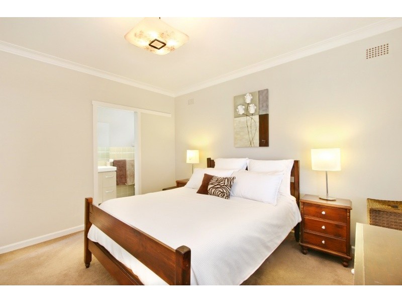 8  Finian Avenue, Killarney Heights NSW 2087