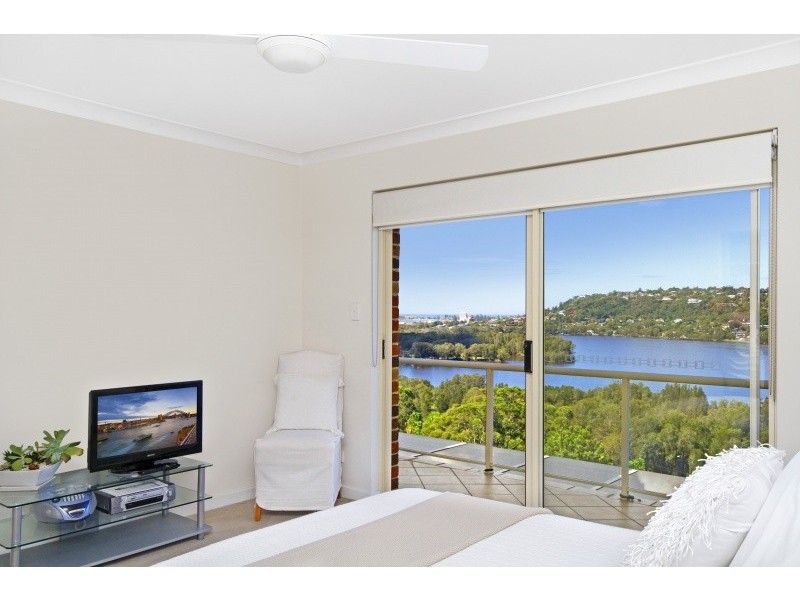 8  Carefree Road, North Narrabeen NSW 2101