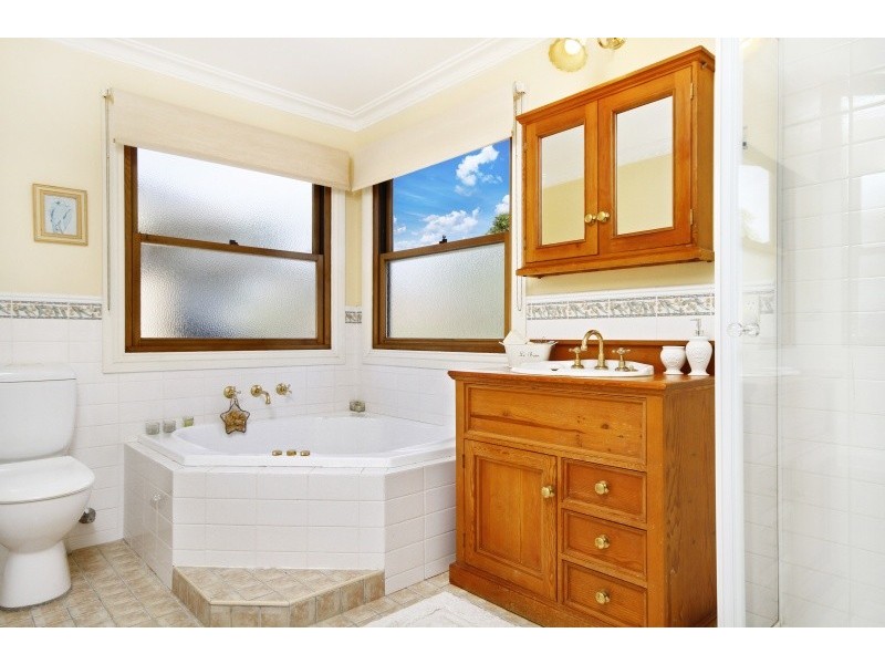 21 Alan Avenue, Seaforth NSW 2092