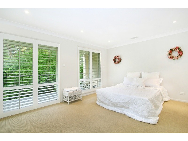 21B  Eastern Arterial Road, St Ives NSW 2075