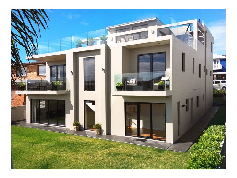 4 Summit Avenue, Dee Why NSW 2099