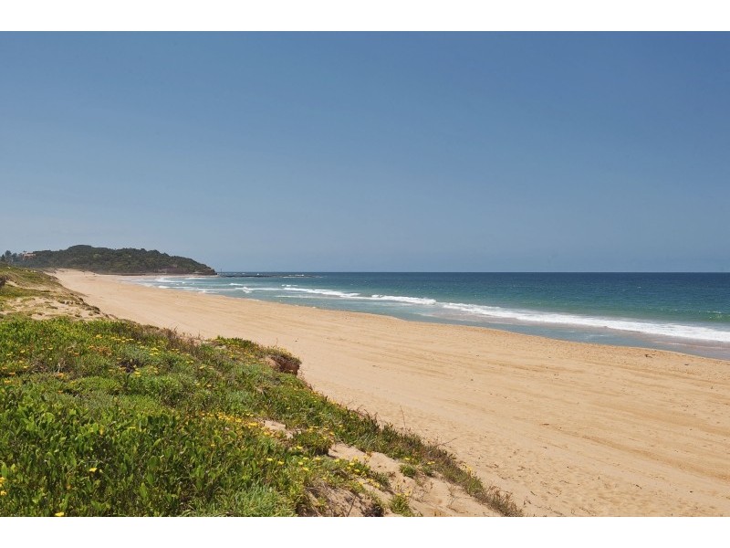 2/1 Albemarle Street, Narrabeen NSW 2101