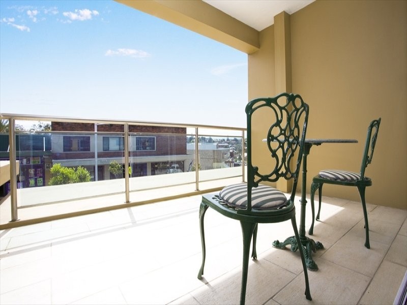 1/6-8 Lawrence Street, Freshwater NSW 2096