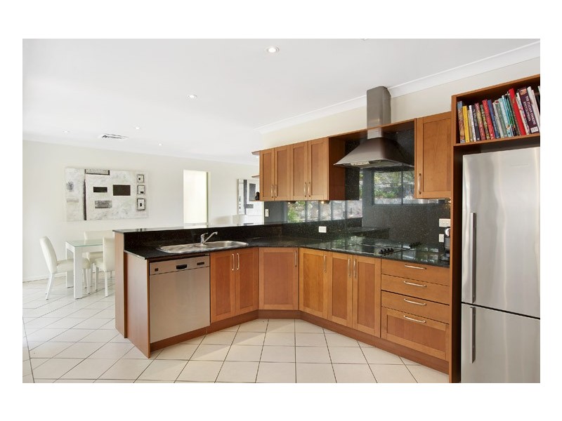 8A Sangrado Street, Seaforth NSW 2092