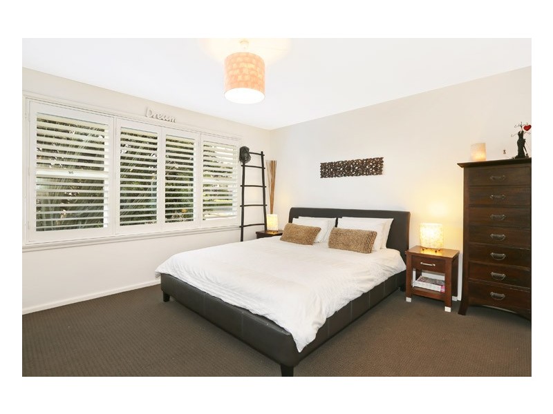 140 Oliver Street, Curl Curl NSW 2096