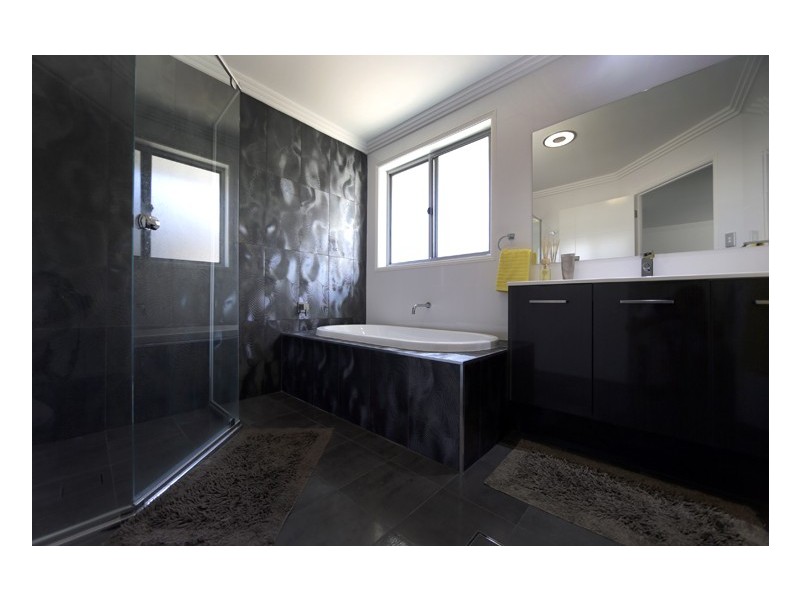 1 Castle Circuit, Seaforth NSW 2092