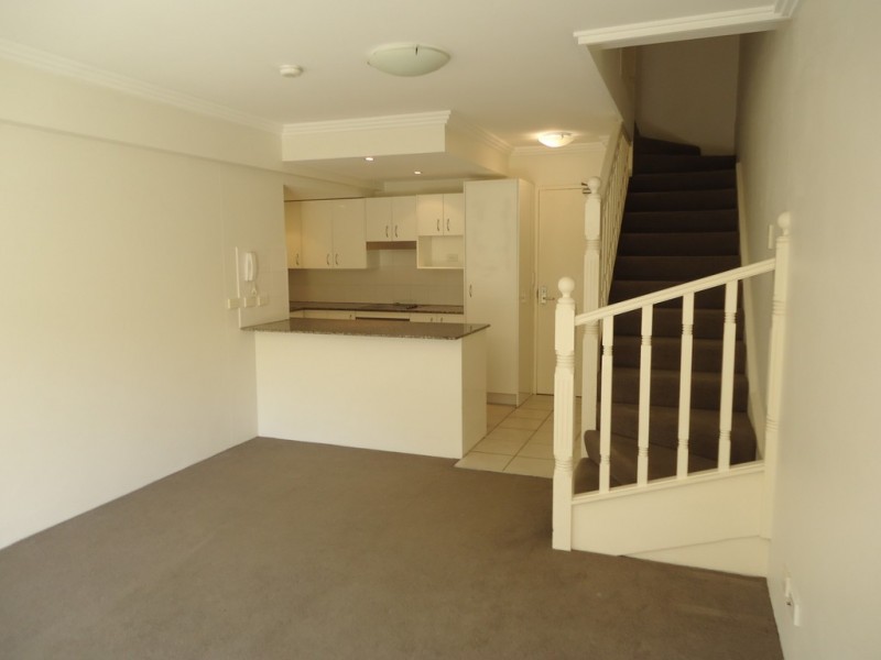 20/51 PITTWATER ROAD, Manly NSW 2095