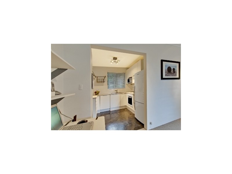 4/60 SOLDIERS AVENUE, Freshwater NSW 2096