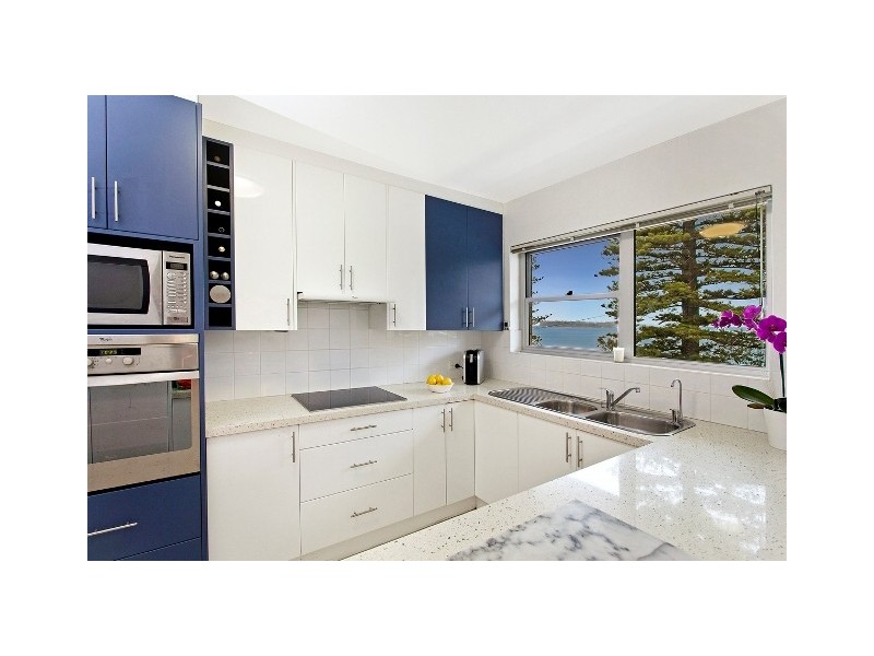 1/37 THE CRESCENT, Manly NSW 2095