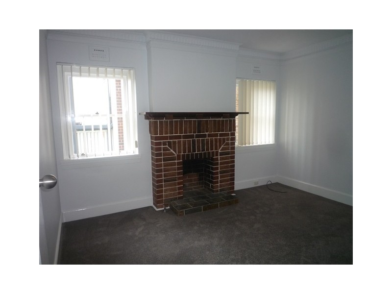 2/10 OCEAN ROAD, Manly NSW 2095