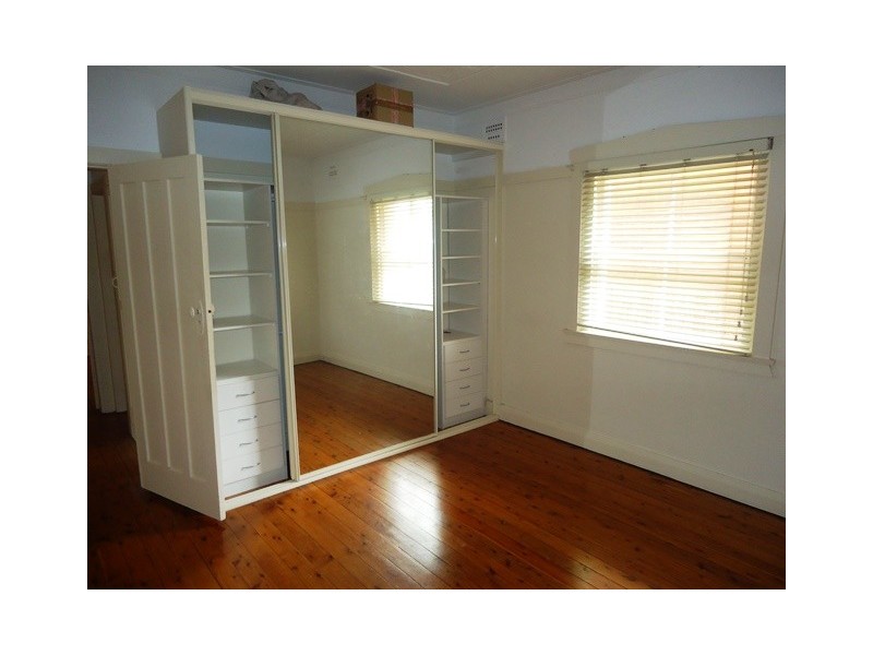 1/32 EUROBIN AVENUE, Manly NSW 2095