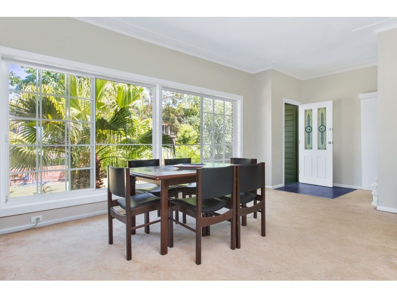 126 Parr Parade, Narraweena NSW 2099